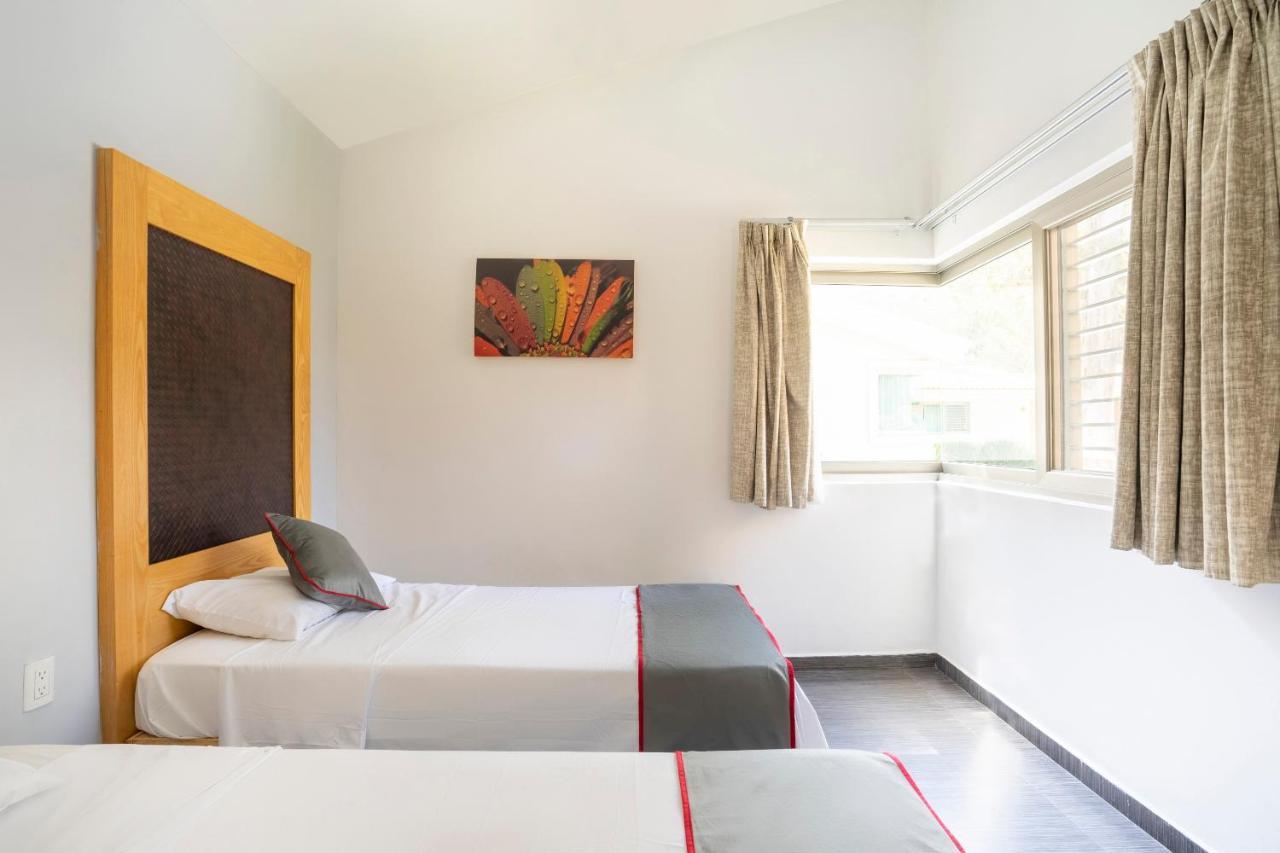 Collection O Luna Aqua Villas,Tala,Rio Escondido エクステリア 写真