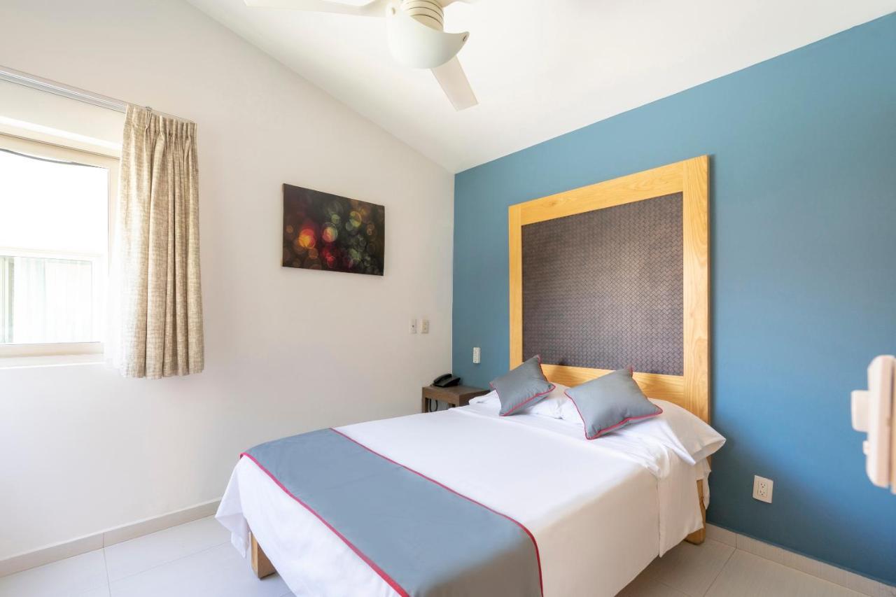 Collection O Luna Aqua Villas,Tala,Rio Escondido エクステリア 写真